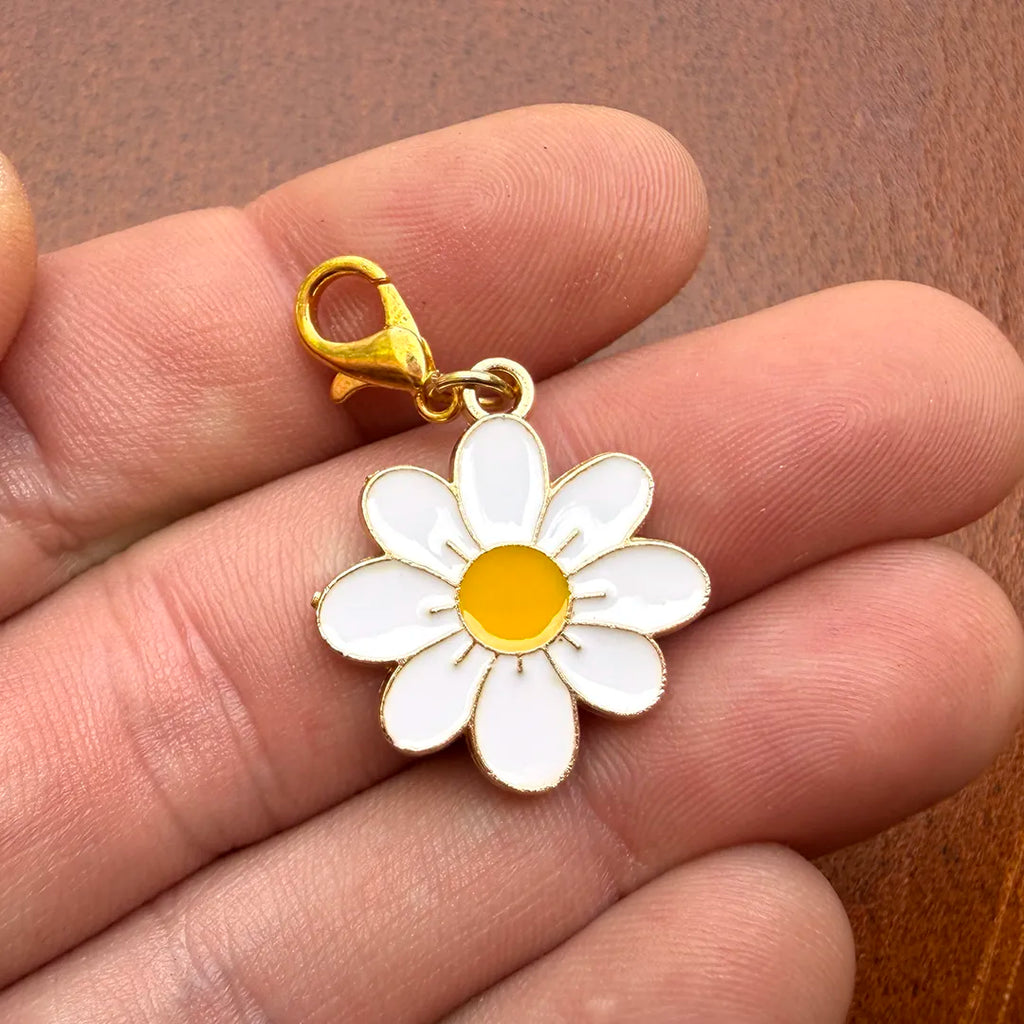 Enamel Collar Charm (White Flower)